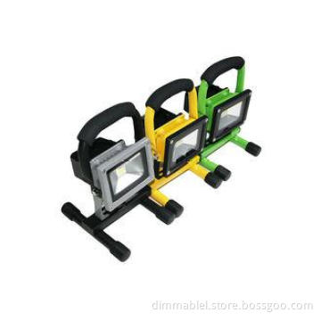 Exterior Portable Led Floodlight traving With Lithium ion b